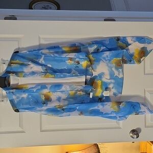 NWT Convertible Wearable Chiffon Scarf Vest